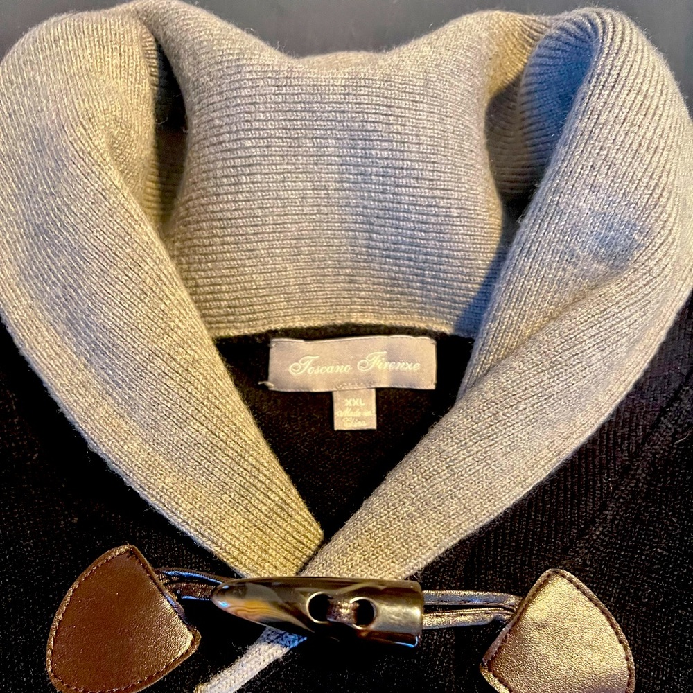 Toscano Firenze Toggle Fastener Sweater